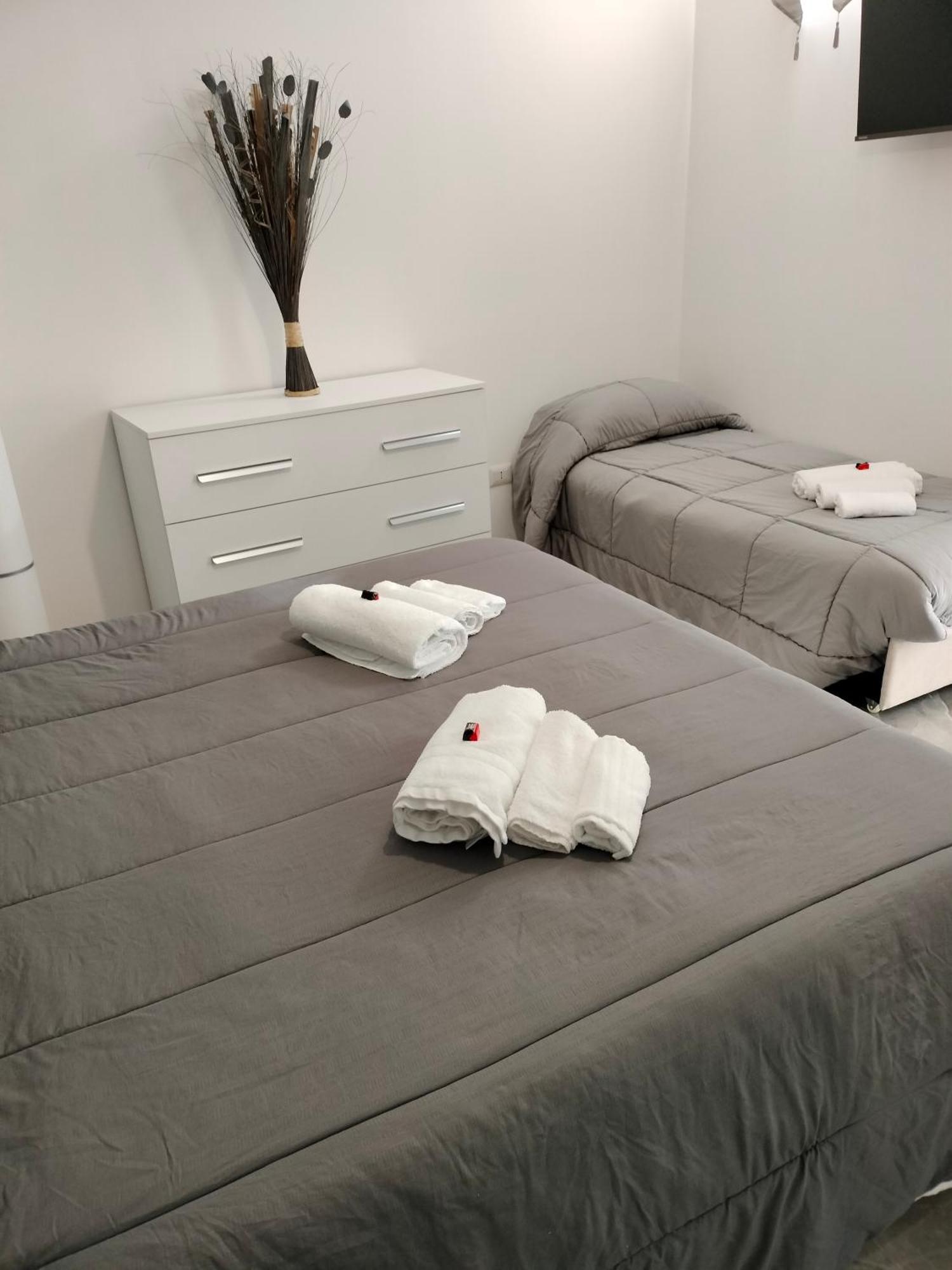 Holiday Home Litteri Catania Ngoại thất bức ảnh
